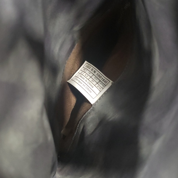 UGG LEATHER KNEE HIGH BOOTS-WITH FUR INNERSOLES - Picture 10 of 12